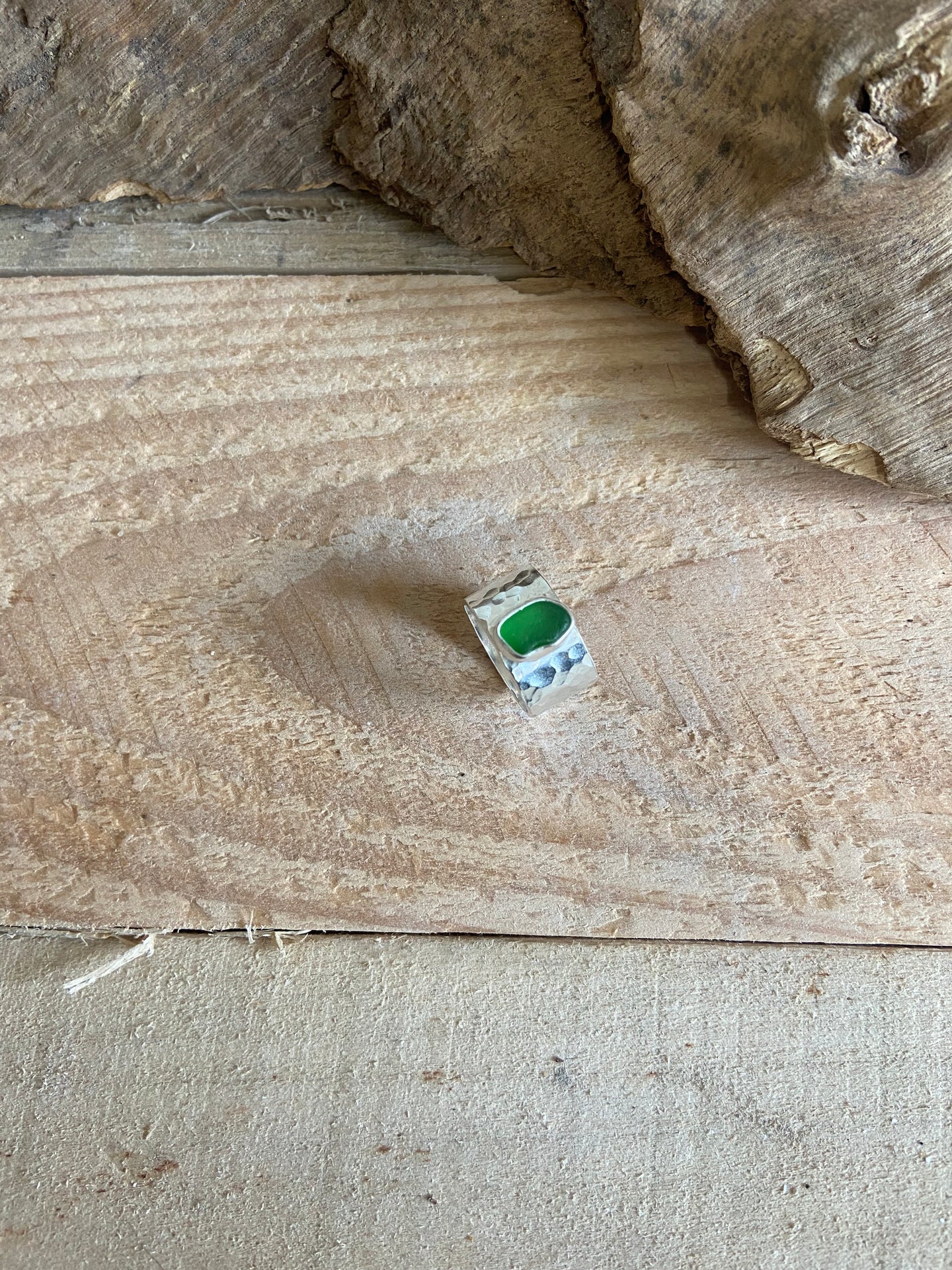 Green beach paths ring